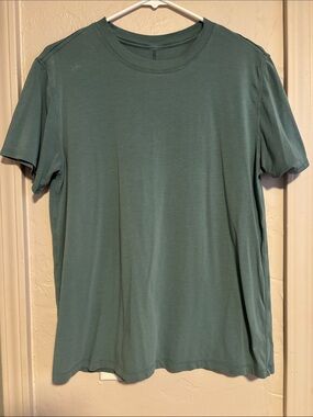 lululemon athletica Short Sleeve Crew Tee in Seafoam Green